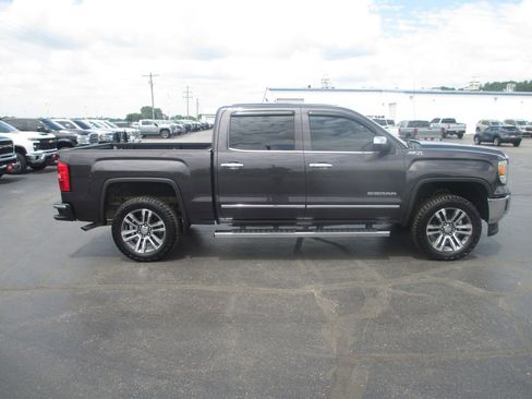 Used 2014 GMC Sierra 1500 SLT w/ SLT Crew Cab Value Package AWD/4WD image 2