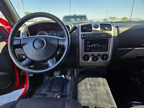 Used 2012 Chevrolet Colorado LT AWD/4WD image 18