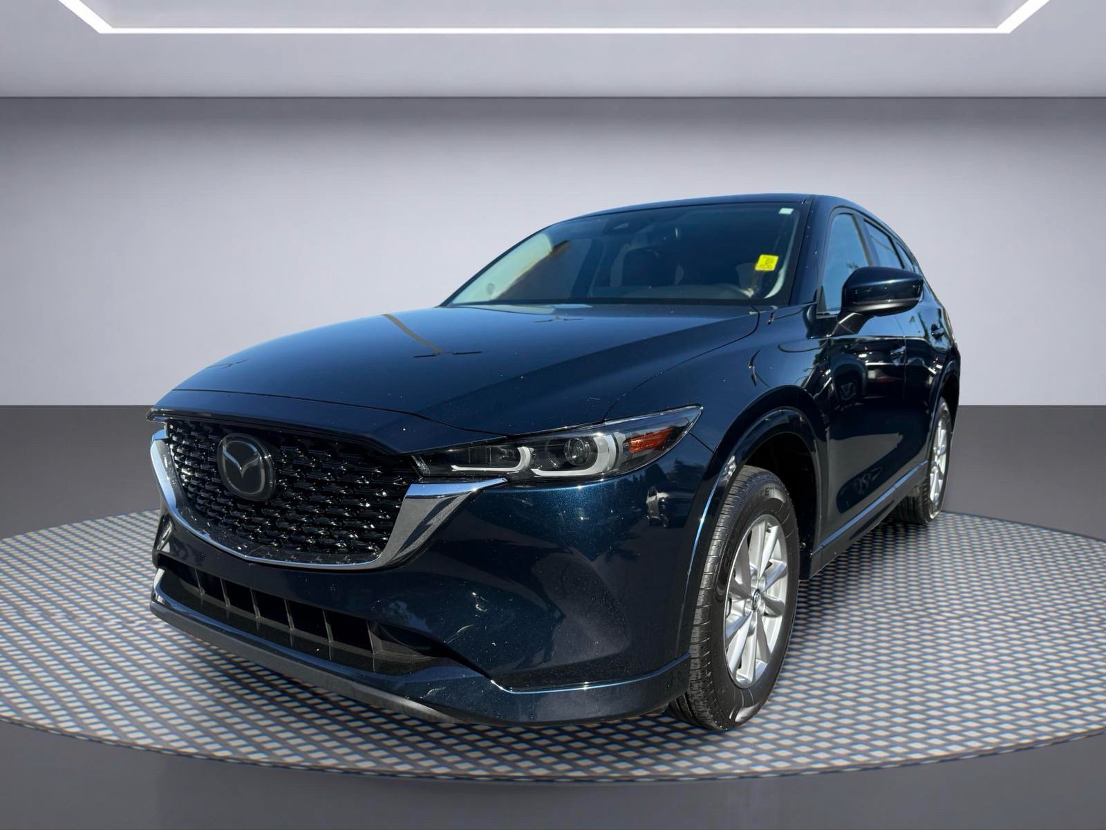 Used 2025 MAZDA CX-5 AWD 2.5 S w/ Preferred Package image 2
