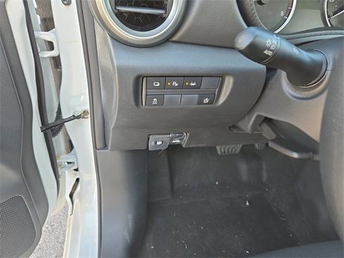 New 2025 Nissan Versa S w/ Trunk Package image 18