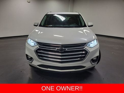 Used 2019 Chevrolet Traverse High Country image 2