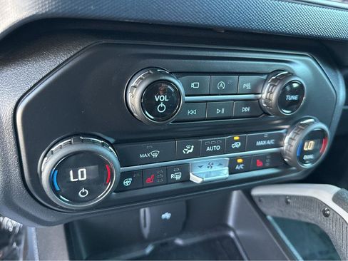 Used 2021 Ford Bronco First Edition image 26