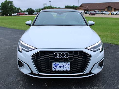 Used 2024 Audi A3 2.0T Premium FWD image 2