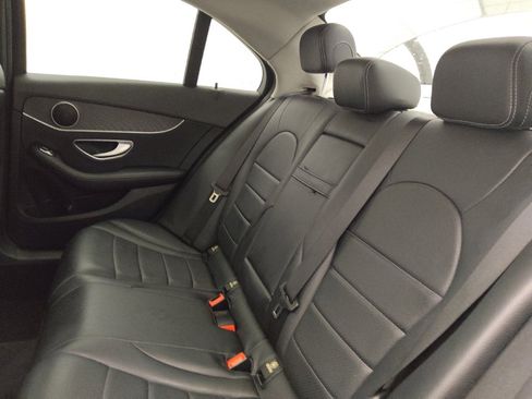 Used 2017 Mercedes-Benz C 300 Sedan image 18