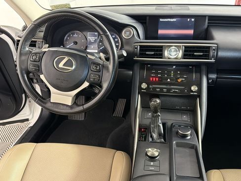 Used 2018 Lexus IS 300 AWD image 26