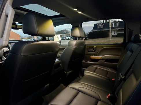 Used 2019 Chevrolet Silverado 3500 LTZ w/ Duramax Plus Package image 19