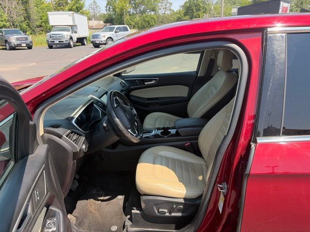 Used 2015 Ford Edge SEL w/ Equipment Group 201A AWD/4WD image 11