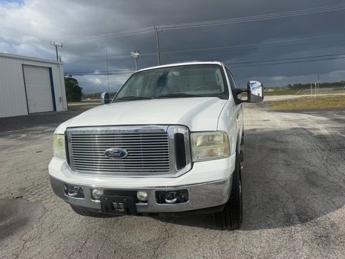 Used 2006 Ford F350 Lariat image 12