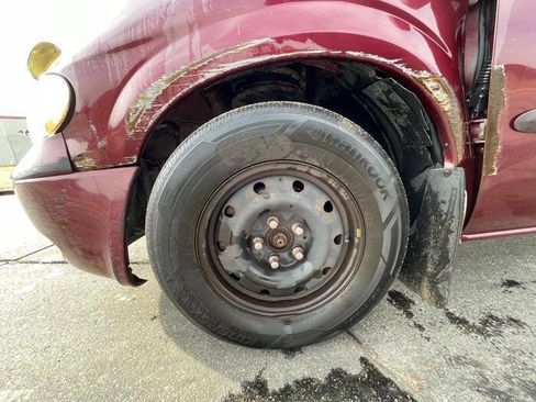 Used 2002 Dodge Grand Caravan Sport image 11