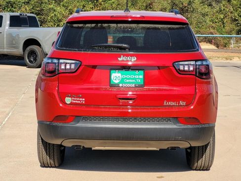 New 2025 Jeep Compass Latitude w/ Altitude Special Edition image 5
