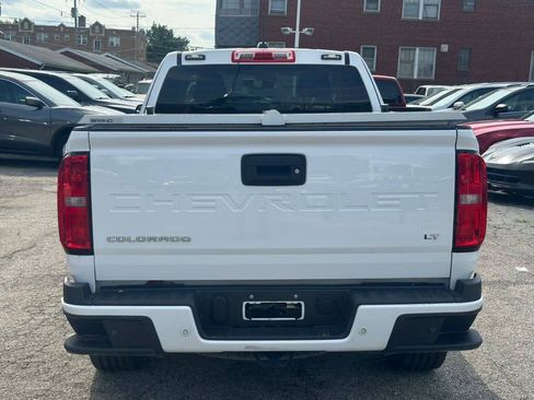 Used 2022 Chevrolet Colorado LT w/ Fleet Safety Package RWD image 9