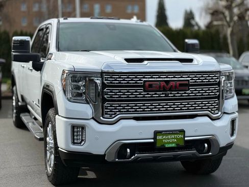 Used 2020 GMC Sierra 3500 Denali w/ Denali Ultimate Package image 7