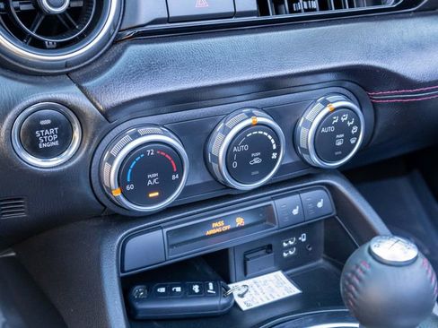 Used 2016 MAZDA MX-5 Miata Grand Touring image 33