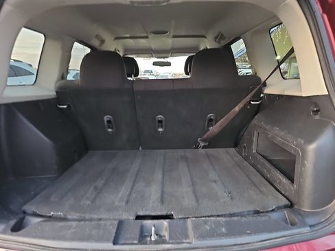 Used 2016 Jeep Patriot Sport image 18