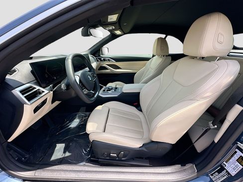 Used 2026 BMW 430i Convertible RWD image 18
