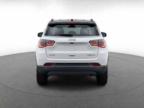 Used 2025 Jeep Compass Limited AWD/4WD image 7