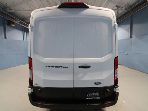 New 2026 Ford Transit 350 148 Medium Roof image 24