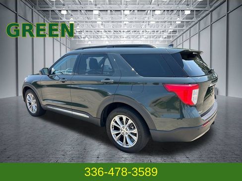 Used 2023 Ford Explorer XLT w/ Equipment Group 202A AWD/4WD image 3