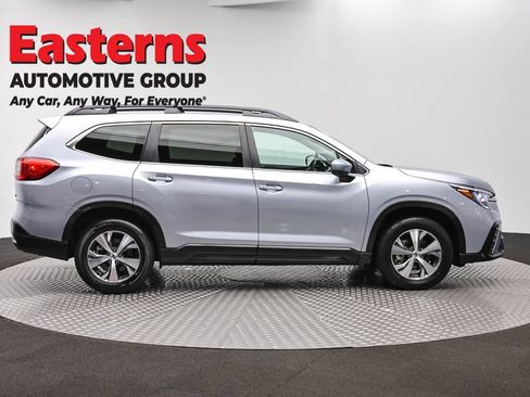 Used 2025 Subaru Ascent Premium AWD/4WD image 4