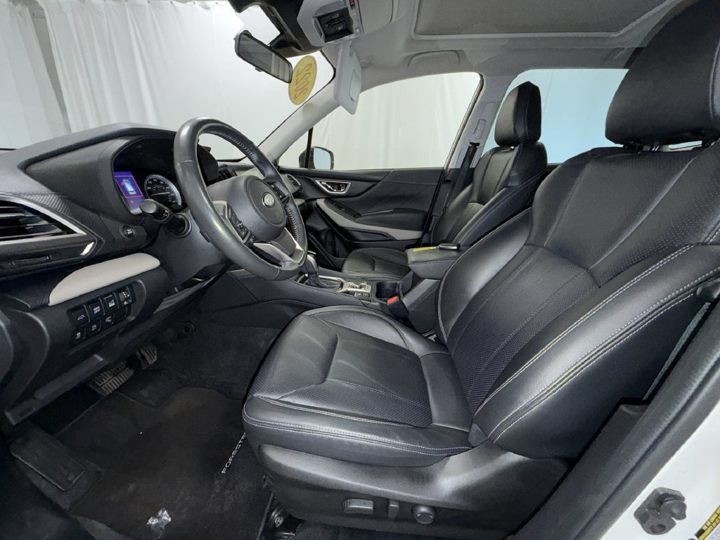 Used 2022 Subaru Forester Limited AWD/4WD image 11