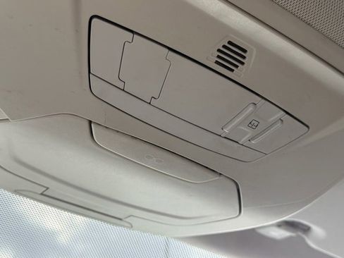 Used 2013 Ford Focus SE w/ Super Fuel Economy (SFE) Pkg image 20