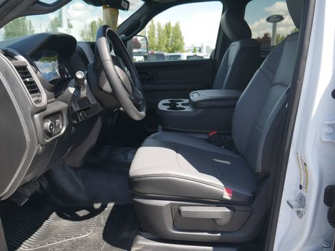 New 2026 RAM 5500 Tradesman AWD/4WD image 22