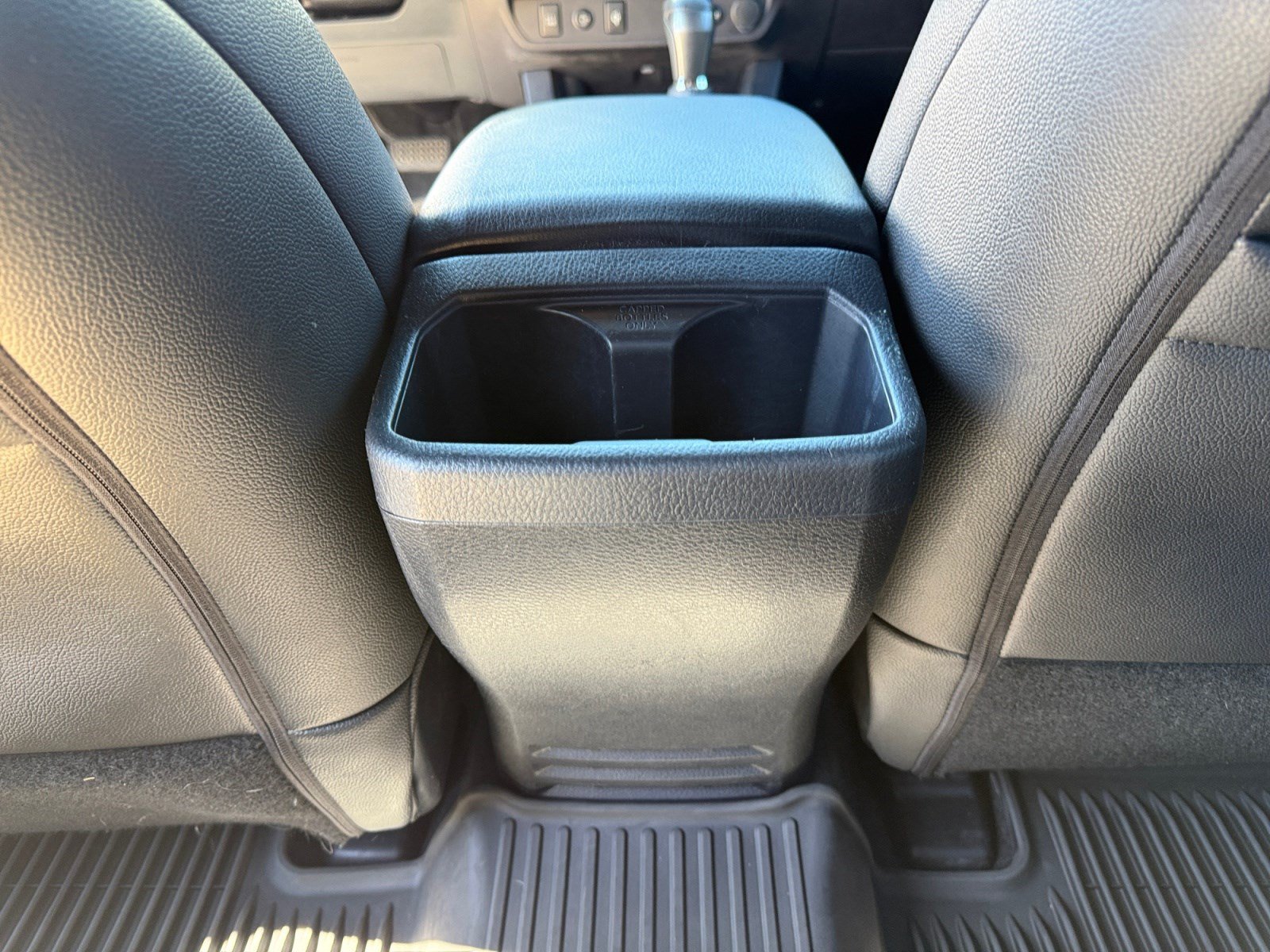 Used 2017 Toyota Tacoma TRD Sport AWD/4WD image 30