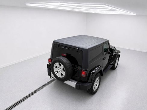 Used 2011 Jeep Wrangler Sahara w/ Connectivity Group AWD/4WD image 30
