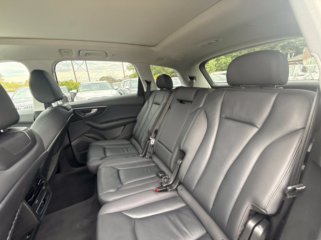 Used 2023 Audi Q7 3.0T Premium Plus AWD/4WD image 19