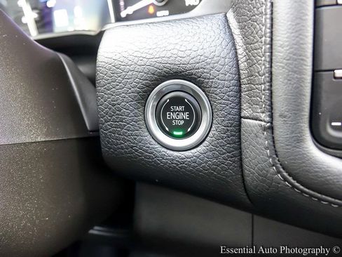 Used 2021 GMC Yukon Denali w/ LPO, Illumination Package image 18