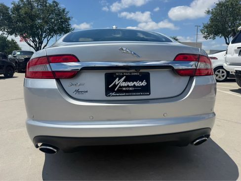 Used 2012 Jaguar XF Portfolio RWD image 11