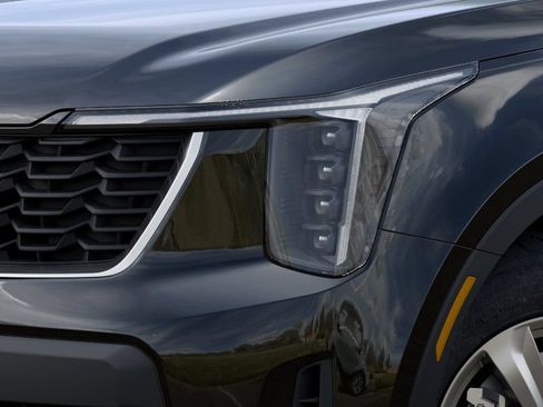 New 2026 Kia Sorento LX FWD image 10