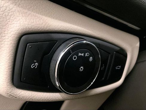 Used 2019 Lincoln MKZ Reserve image 30