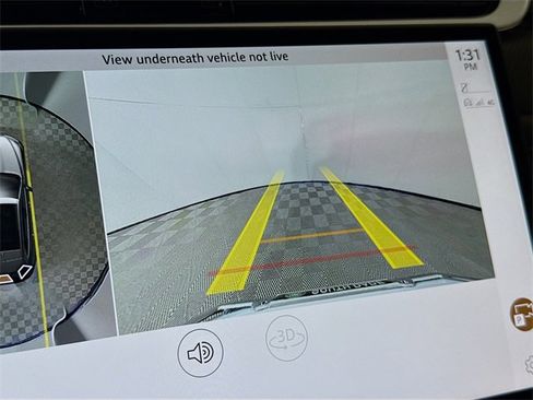 Used 2024 Jaguar F-PACE SVR image 17