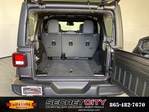 New 2026 Jeep Wrangler Unlimited Sport AWD/4WD image 31