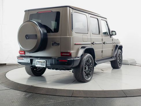 Certified 2025 Mercedes-Benz G 580 w/ EQ Technology image 33