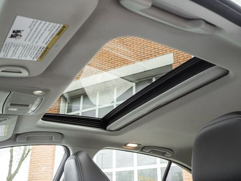 Used 2021 INFINITI Q50 Luxe image 10