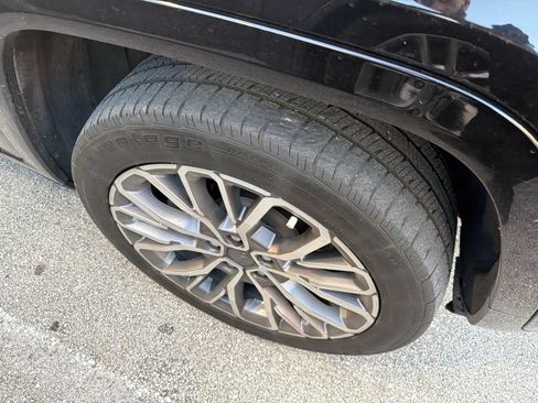 Used 2022 Jeep Grand Cherokee L Summit AWD/4WD image 8