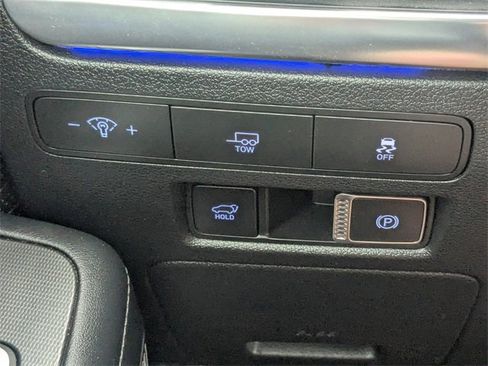 Used 2024 Hyundai Palisade Calligraphy image 27