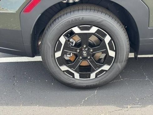 Used 2025 Hyundai Santa Fe SEL image 4