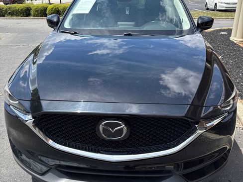 Used 2020 MAZDA CX-5 Touring FWD image 2