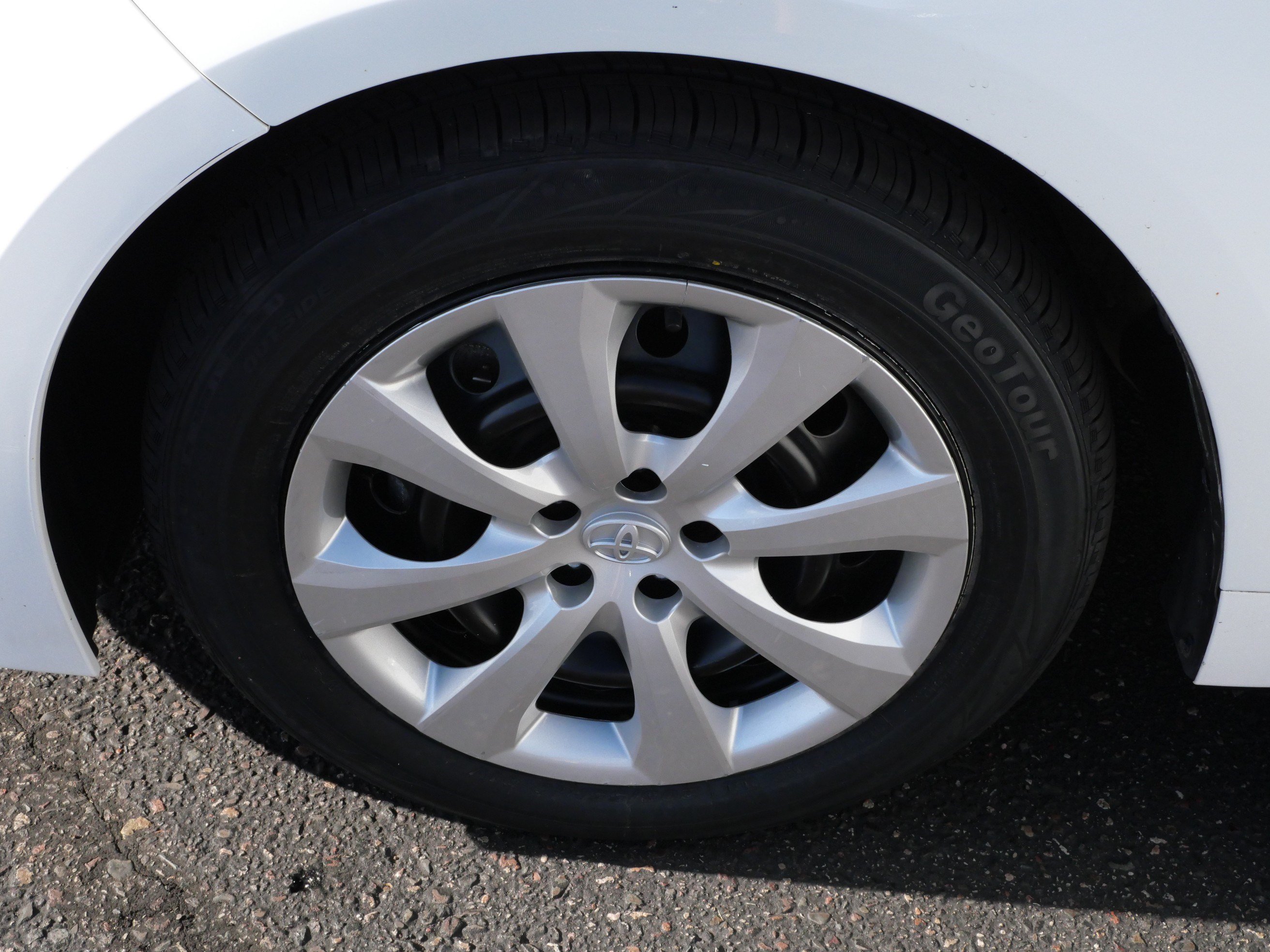 Certified 2024 Toyota Corolla LE FWD image 16