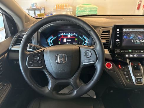 Used 2023 Honda Odyssey EX-L image 11