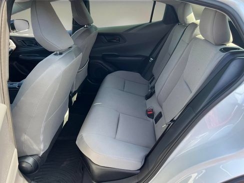 Certified 2024 Toyota Prius LE FWD image 12