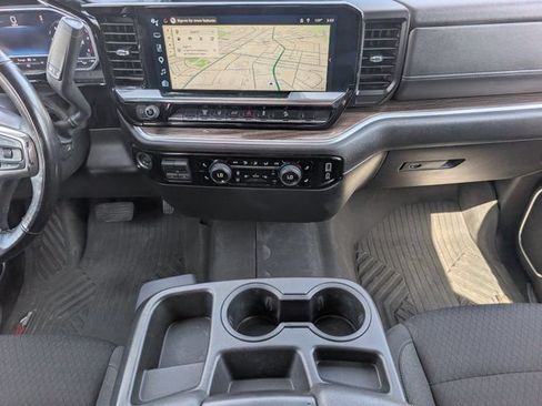 Used 2025 Chevrolet Silverado 2500 LT AWD/4WD image 7
