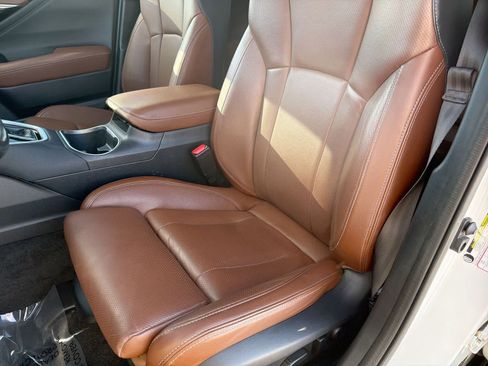 Used 2021 Subaru Outback Touring XT image 17