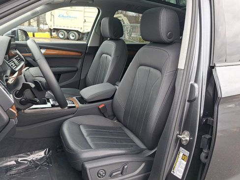 Certified 2023 Audi Q5 2.0T Premium Plus w/ Premium Plus Package image 11