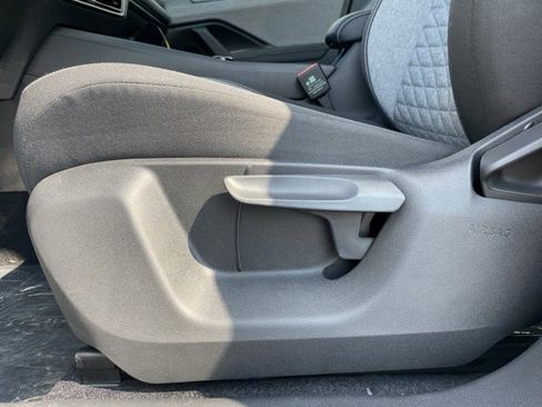 New 2025 Volkswagen Tiguan S image 27