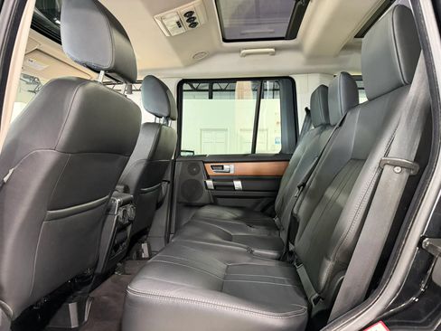 Used 2013 Land Rover LR4 HSE w/ HSE Pkg AWD/4WD image 30