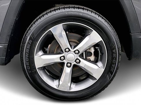 Certified 2021 Jeep Grand Cherokee L Limited w/ Trailer Tow Group (B) image 34